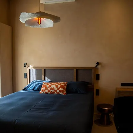 Leo Leo Hotel Utrecht Room photo
